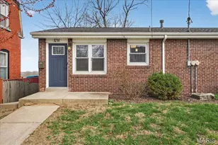 1210 N 5th St, Saint Charles, MO 63301 - Photo 1