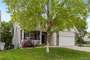 101 Wyndcrest Ct, Lake Saint Louis, MO 63367 - Photo 2