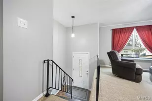 9946 Brook Ave, Saint Louis, MO 63125 - Photo 6