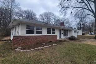 211 Frost Ave, Saint Louis, MO 63135 - Photo 2