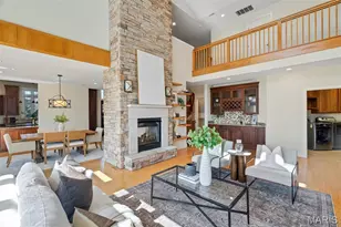 12874 Goodson Rd, Des Peres, MO 63131 - Photo 16