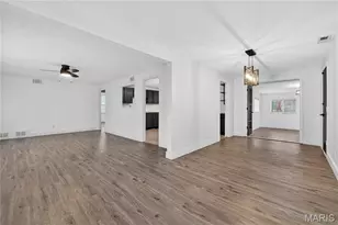 1038 Leawood Dr, Saint Louis, MO 63126 - Photo 6