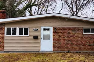 8301 Pepperidge Dr, Saint Louis, MO 63134 - Photo 1