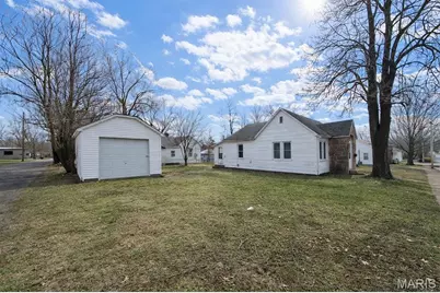 360 W 5th Street, Lebanon, MO 65536 - Photo 2