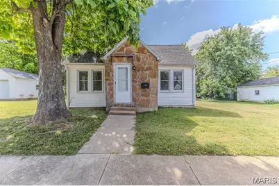 360 W 5th Street, Lebanon, MO 65536 - Photo 1