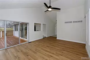 6919 Glenvale Ct, Florissant, MO 63033 - Photo 4