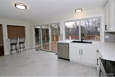 6919 Glenvale Court, Florissant, MO 63033 - Photo 8