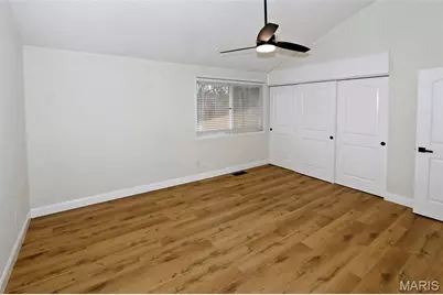 6919 Glenvale Court, Florissant, MO 63033 - Photo 12