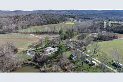 1733 Schluersburg Road, Augusta, MO 63332 - Photo 14