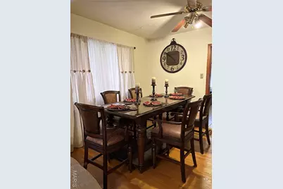 1811 Eton Lane, Saint Louis, MO 63147 - Photo 4