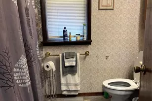 1811 Eton Ln, Saint Louis, MO 63147 - Photo 8