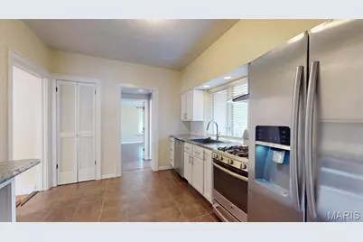 7030 Clayton Road #A, Richmond Heights, MO 63117 - Photo 16