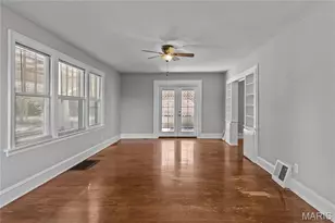 215 Carson Rd, Ferguson, MO 63135 - Photo 4