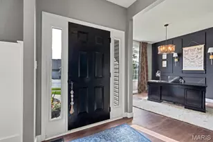 144 Wilmer Valley Dr, Wentzville, MO 63385 - Photo 2