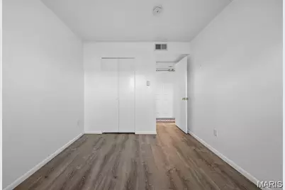 1725 Herault Place #G, Lemay, MO 63125 - Photo 18