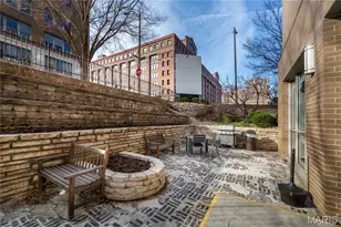 210 N 17th St, Saint Louis, MO 63103 - Photo 20