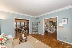 1418 Warson Oaks Ct, Warson Woods, MO 63122 - Photo 10