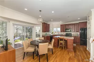 1418 Warson Oaks Ct, Warson Woods, MO 63122 - Photo 14