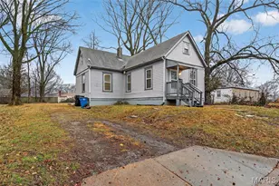 7724 Trenton Ave, University City, MO 63130 - Photo 2