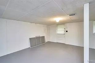 7164 Windy Valley Ln, Pacific, MO 63069 - Photo 48