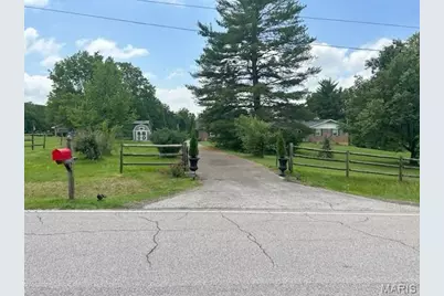 7164 Windy Valley Lane, Pacific, MO 63069 - Photo 2