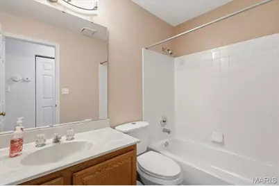 11997 Autumn Trace Court, Maryland Heights, MO 63043 - Photo 20