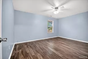 1831 New Sun Ct, Florissant, MO 63031 - Photo 18