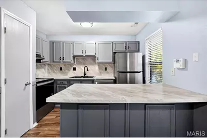 1831 New Sun Court, Florissant, MO 63031 - Photo 10