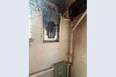 8019 Genesta Street, Saint Louis, MO 63123 - Photo 14