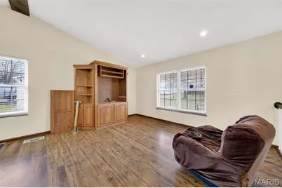 920 N 7th Street, Elsberry, MO 63343 - Photo 10