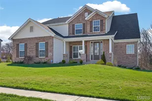 969 Tara Ct, Chesterfield, MO 63005 - Photo 1