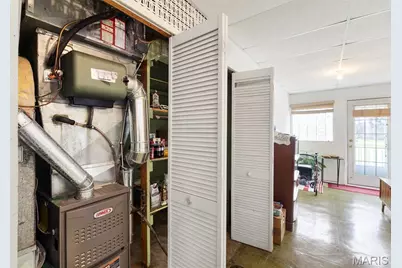 9422 Parklind Drive, Saint Louis, MO 63126 - Photo 26