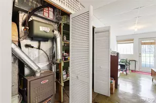 9422 Parklind Dr, Saint Louis, MO 63126 - Photo 26