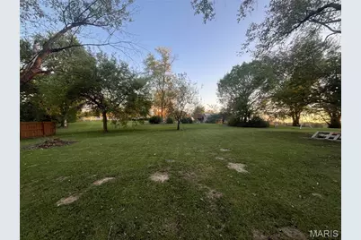 242 Siebenman Street, Bourbon, MO 65441 - Photo 6