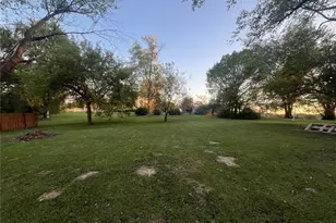 242 Siebenman St, Bourbon, MO 65441 - Photo 6