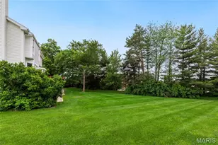 1104 S Charlemagne Dr, Lake Saint Louis, MO 63367 - Photo 42