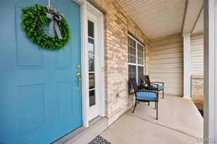 2225 Ameling Manor Dr, Maryland Heights, MO 63043 - Photo 6