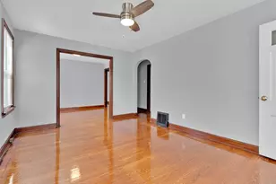 25 Jonell Ct, Saint Louis, MO 63114 - Photo 6