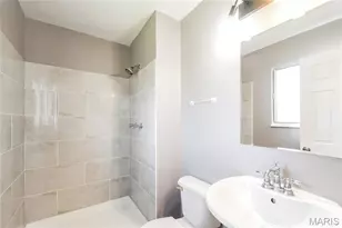 2519 Millvalley Dr, Florissant, MO 63031 - Photo 8