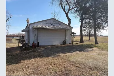 210 Aldergate Street, Farmington, MO 63640 - Photo 6