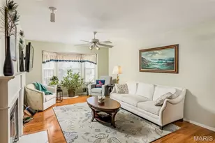 1537 Whispering Creek Dr, Ballwin, MO 63021 - Photo 4