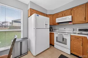 1503 Whispering Creek Dr, Ballwin, MO 63021 - Photo 12