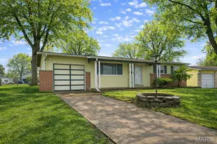 1395 Redbird Dr, Florissant, MO 63031 - Photo 1