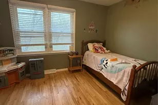 5 N Penn St, Bowling Green, MO 63334 - Photo 8