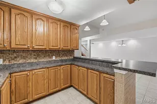 5421 Ivy Summit Ct, Mehlville, MO 63128 - Photo 16