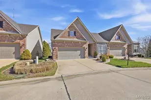 5421 Ivy Summit Ct, Mehlville, MO 63128 - Photo 2