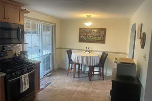 5625 Circle Dr, High Ridge, MO 63049 - Photo 10