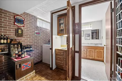 5709 Chatport Road, Saint Louis, MO 63129 - Photo 4