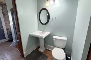 403 Broadway, Hannibal, MO 63401 - Photo 10