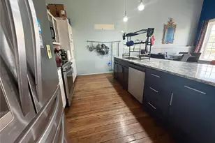 403 Broadway, Hannibal, MO 63401 - Photo 6